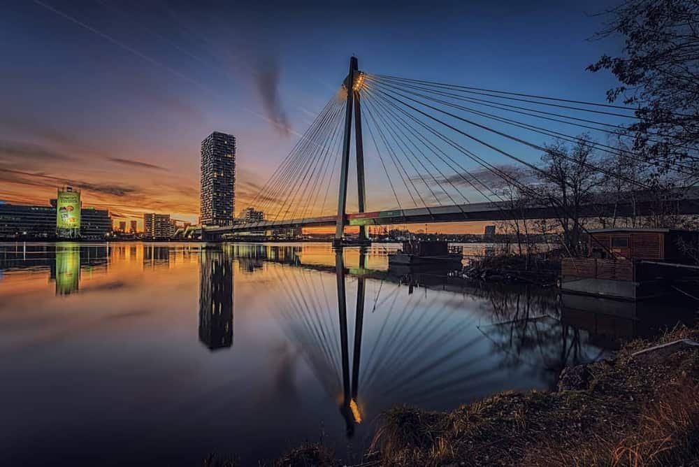 Donaustadtbrücke — 3