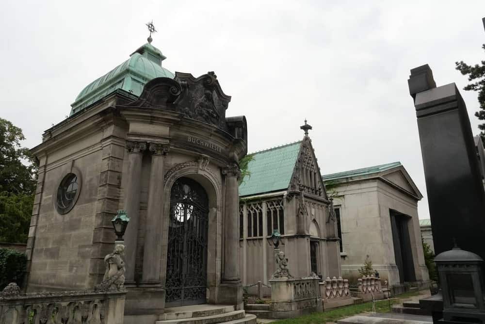 Hietzing Cemetery