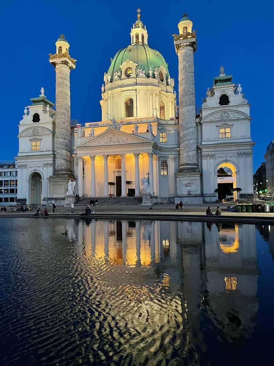 Karlsplatz Metro Station — 3