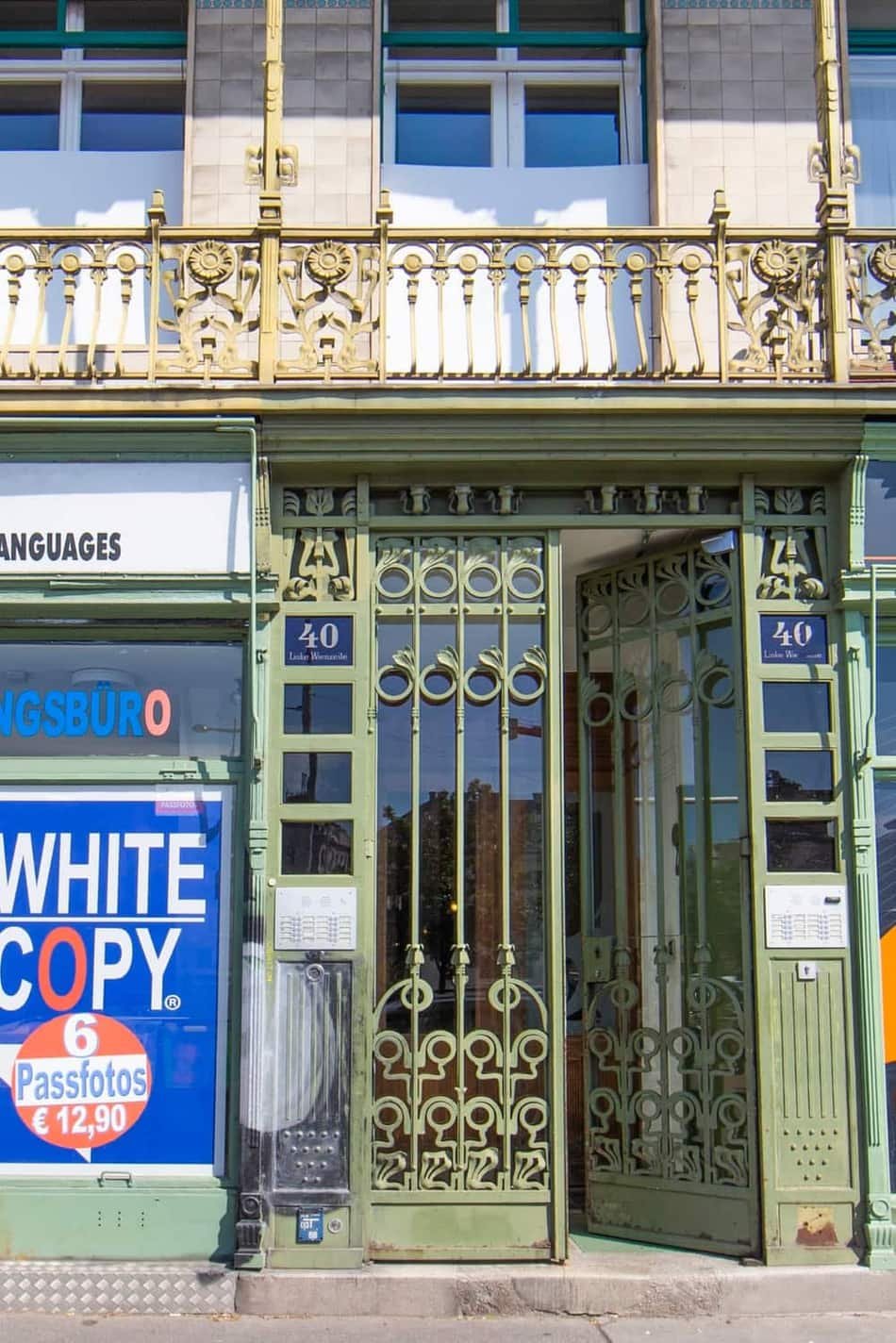 Majolikahaus of Otto Wagner — 3