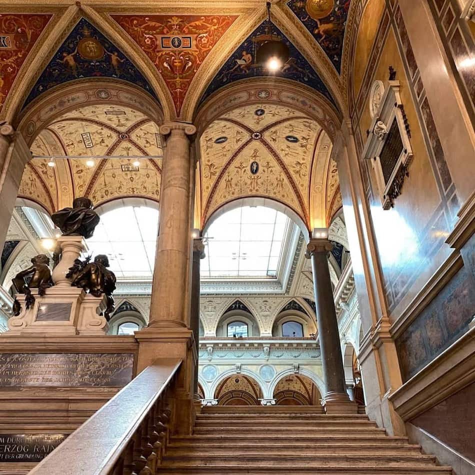Museum of Applied Arts — 2
