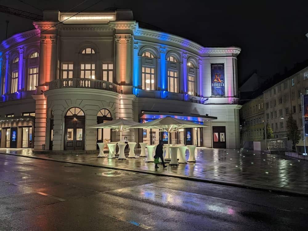 Raimund Theater — 3