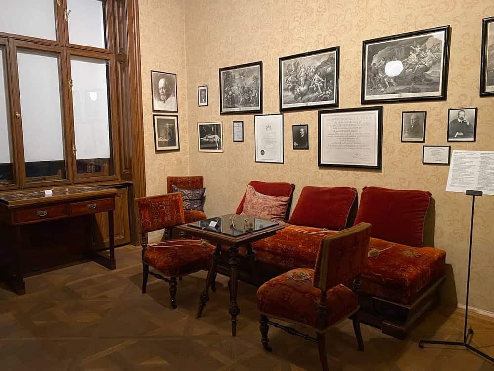 Sigmund Freud Museum — 3
