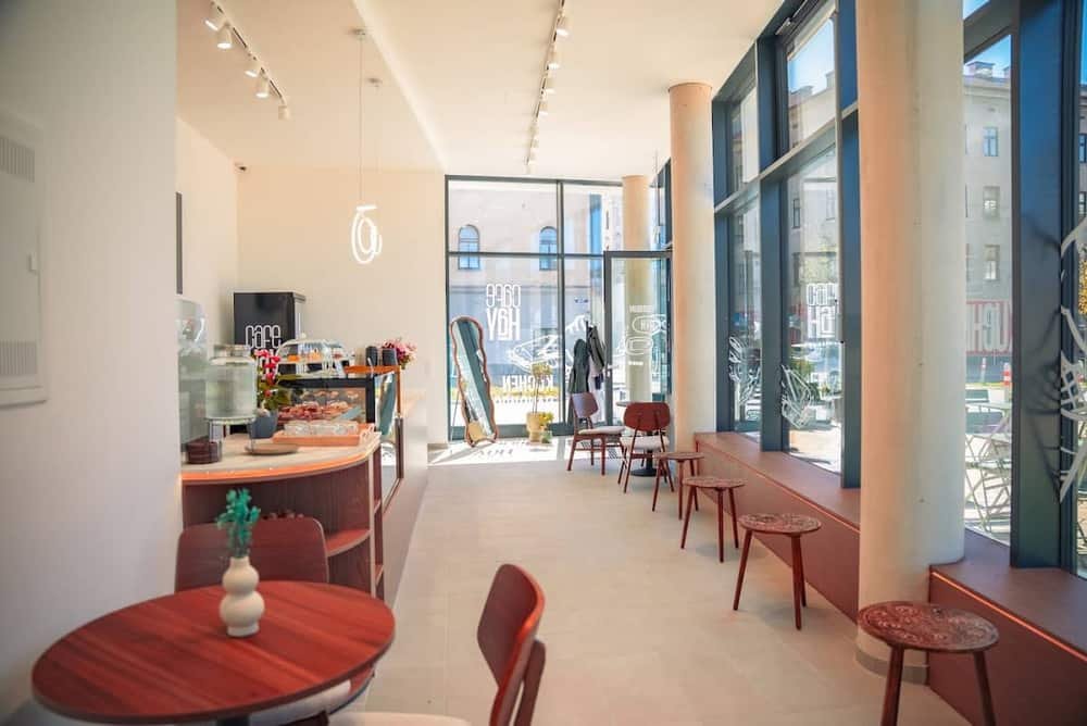 Cafe HAY