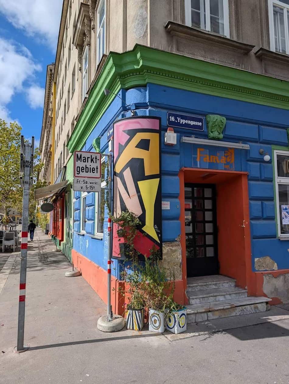 fania bar