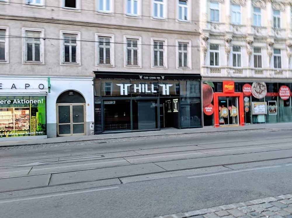 Hill Vienna Club Lounge Bar