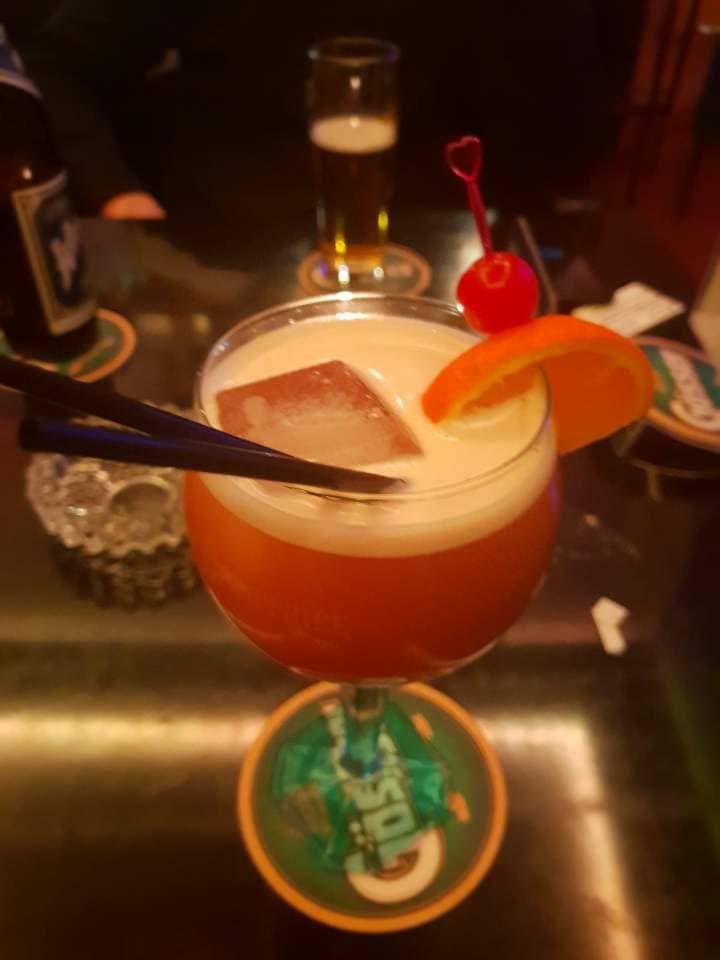 Relax BOCS - Lounge Bar & Cafe