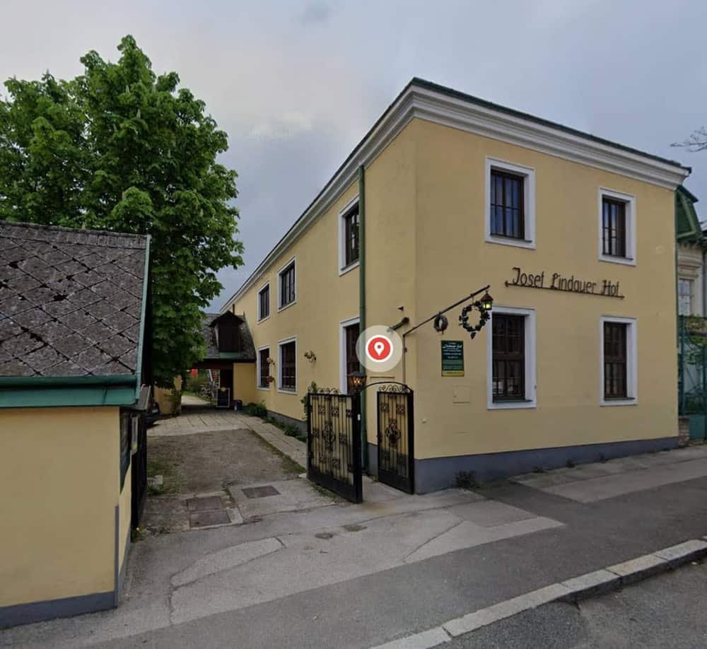 Lindauerhof — 3