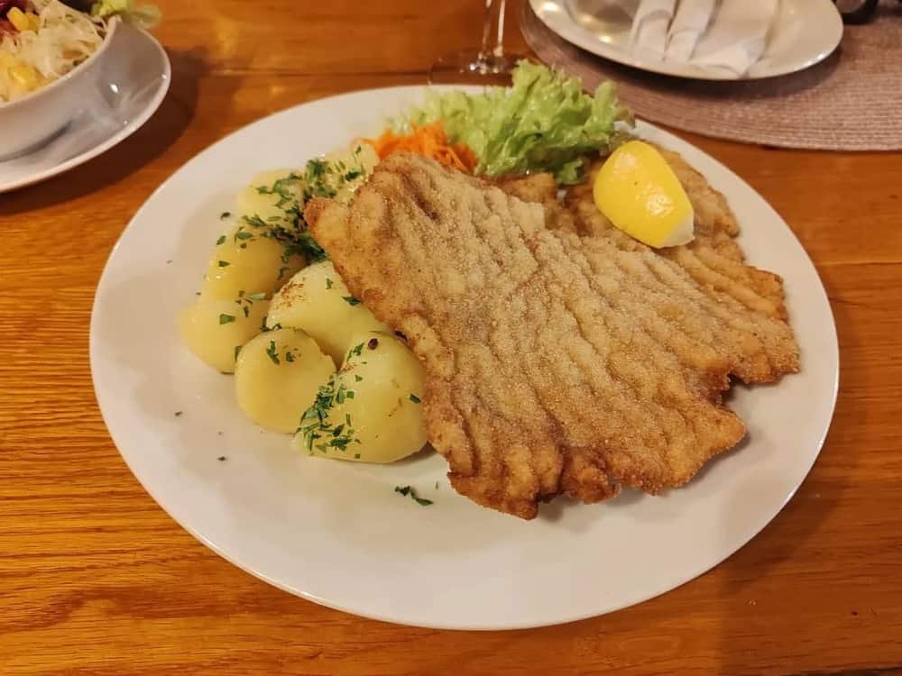 Rudolfshof Grinzing Heuriger & Cafe — 2