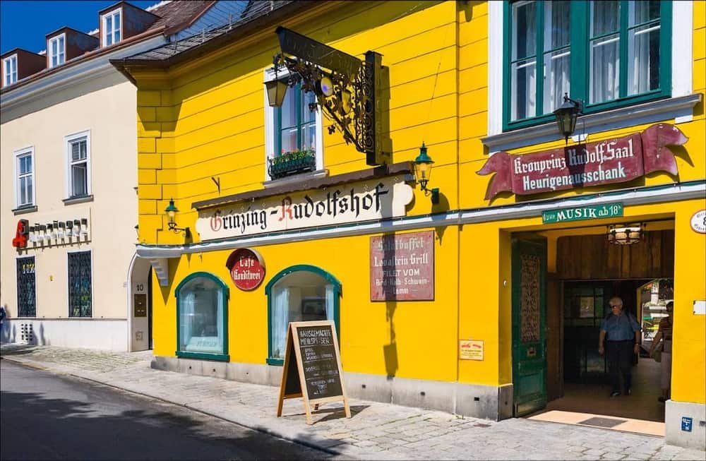 Rudolfshof Grinzing Heuriger & Cafe — 3