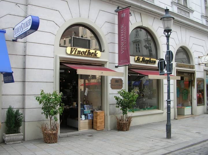 Vinothek St. Stephan — 2
