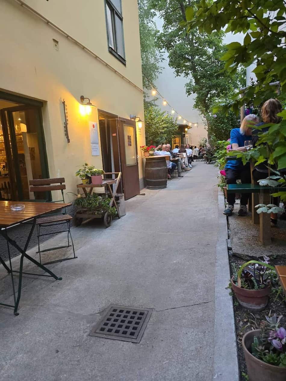 Weinstube Josefstadt — 3