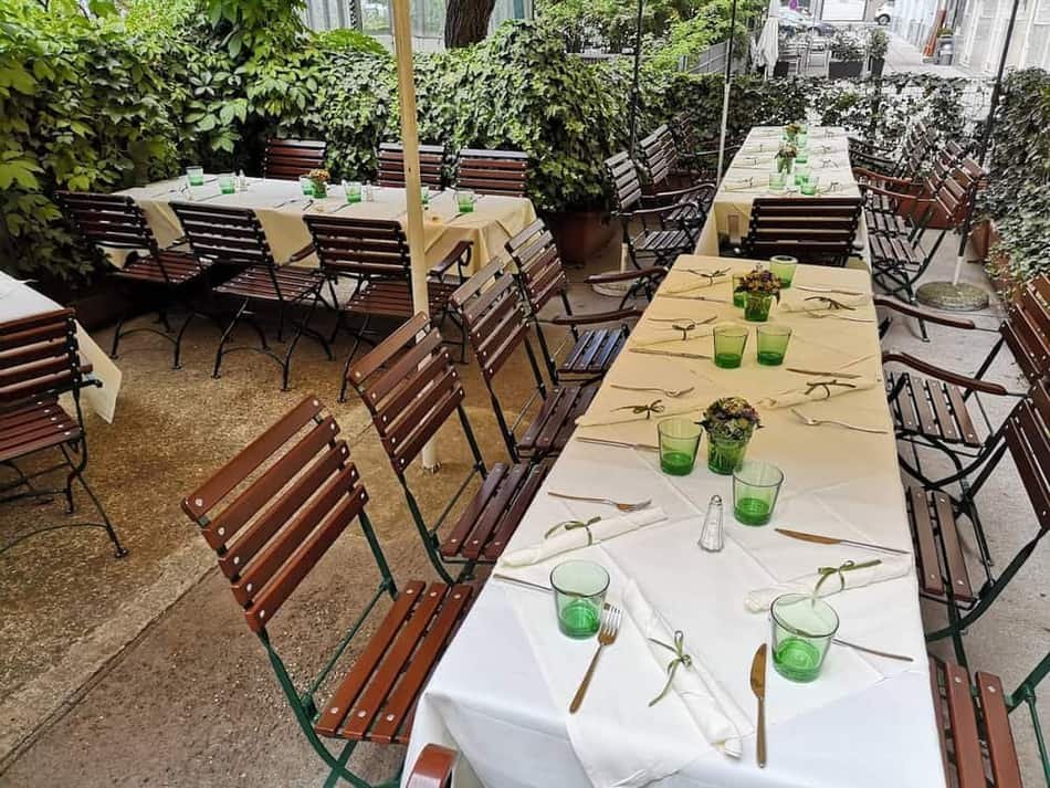 Nestroy Gasthaus & Biergarten