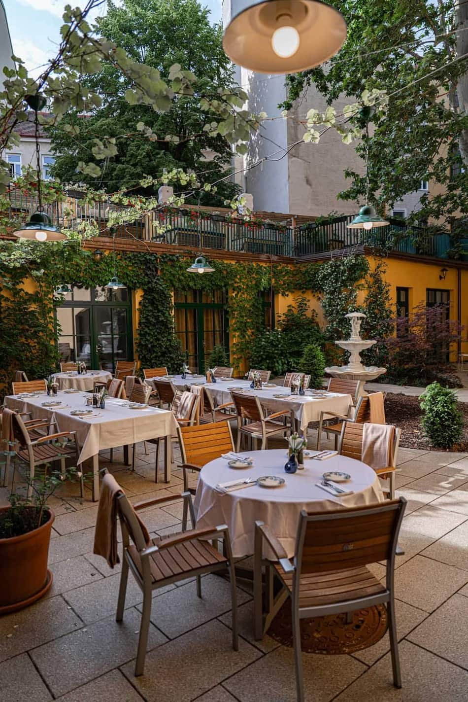 Sababa Kosher Restaurant