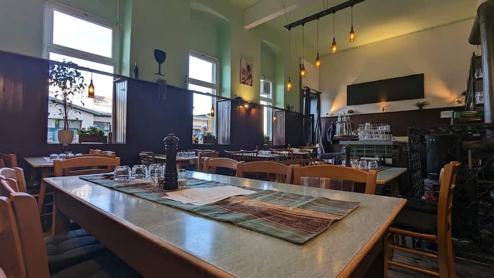Sanny & Michi Das Wirtshaus am Yppenplatz