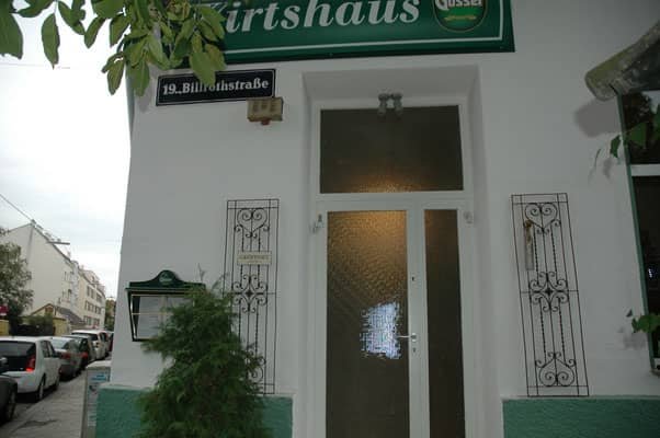 Zum alten Nussbaum